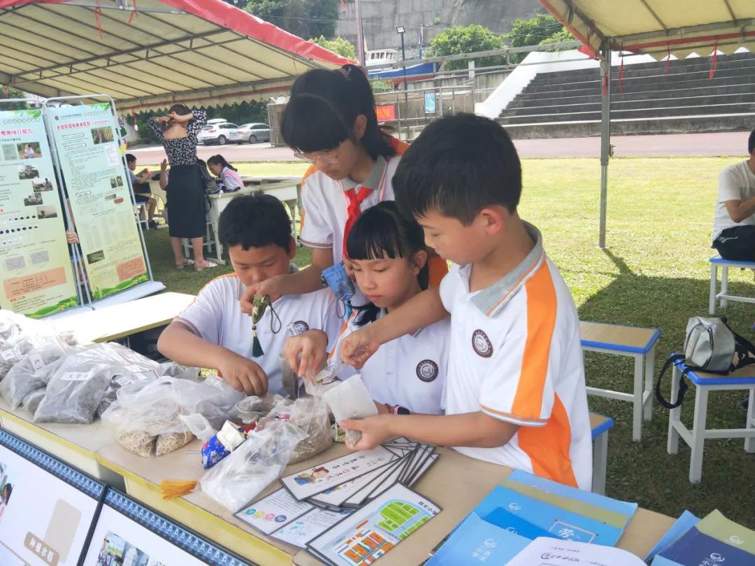 小学生模型船制作过程_手工制作船模型小学生_手工模型船的制作方法