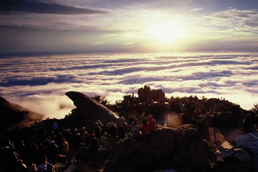 济南泰山2日游_泰山一日游_泰山日游客