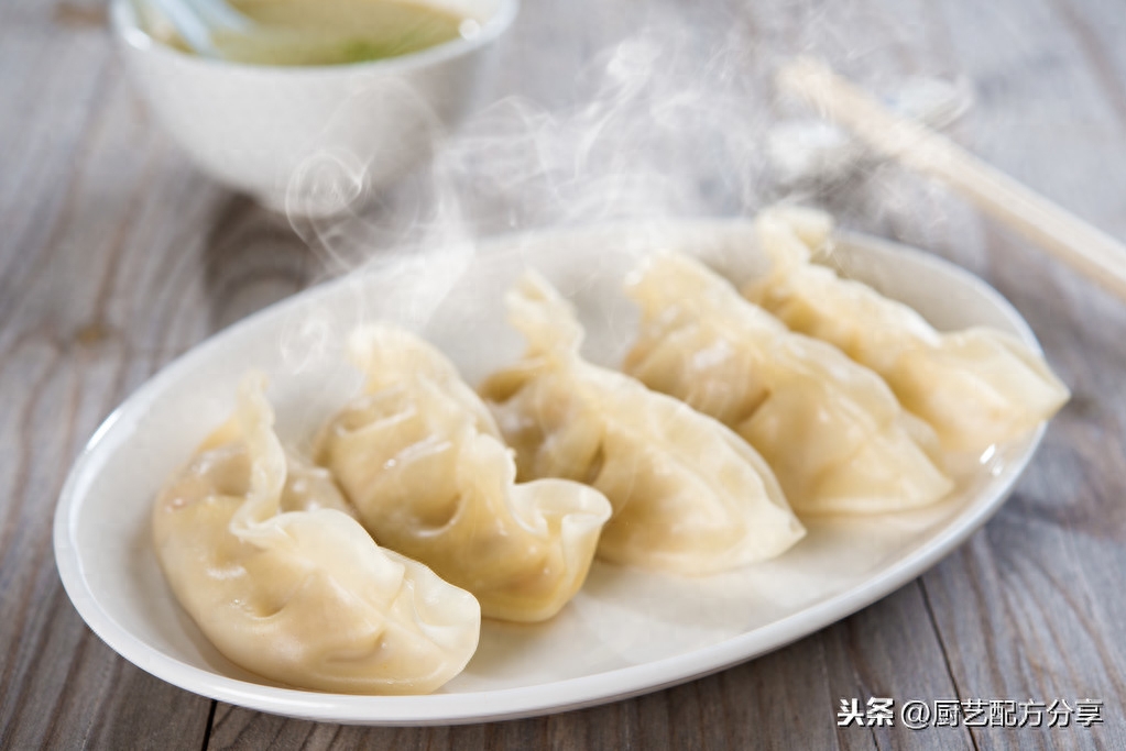 蒸饺蒸多久_蒸蒸饺子的做法_蒸蒸饺的蒸组词