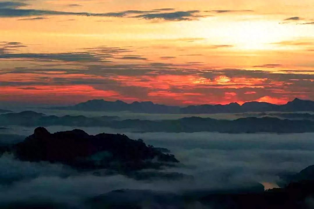 广西旅游玩去哪里最好_去广西旅游怎么玩_广西旅游必去