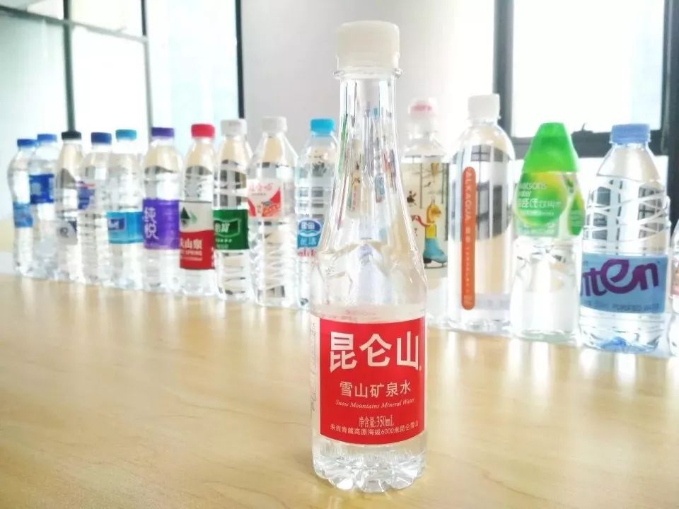 苏打水哪个牌子好质量好_那个牌子的苏打水好_什么牌子苏打水好