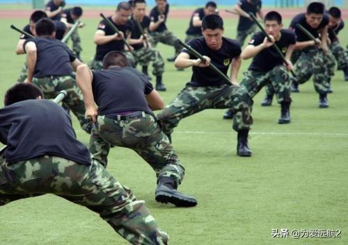 现役军官读研究生有工资吗_研究生当兵后考军校_研究生毕业当兵直接是军官吗