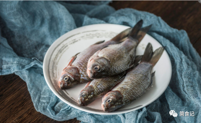 含量金属食物高的是什么_含金属量较高的食物_重金属含量高的食物