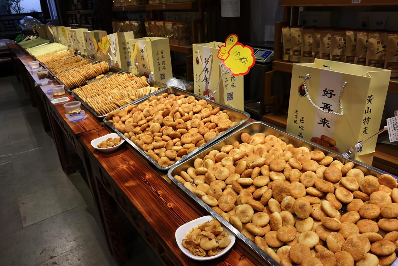 青岛美食街在哪里_青岛本地人去的美食街_青岛美食街叫什么名字